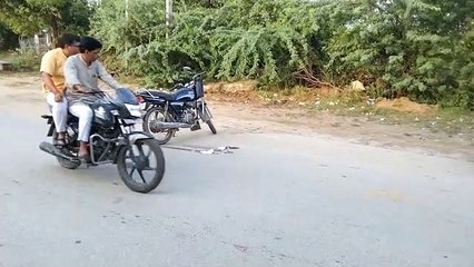 ओवरलोड ट्रैक्टर-ट्रॉली ने फिर छीनी एक जिंदगी