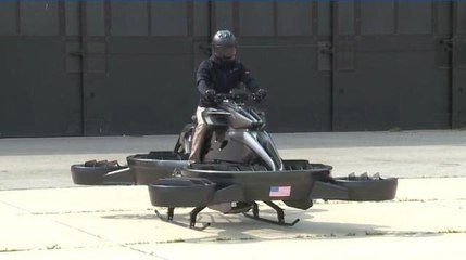 Dünya'nın ilk uçan bisikleti  ABD'de tanıtıldı, saatte 100 km hıza ulaşıyor