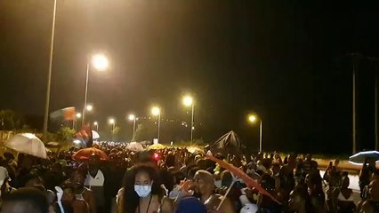 vidé sur l'autoroute