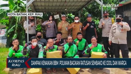 Dampak Kenaikan BBM  Polwan Bagikan Ratusan Sembako Ke Ojol Dan Warga
