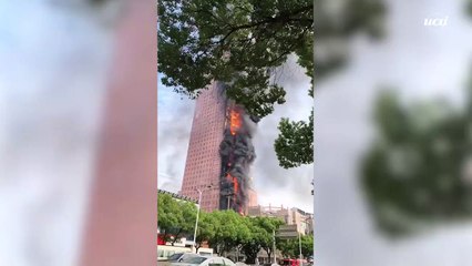 Incêndio em edifício na China