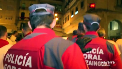 Acompañamos a la Policía Foral durante la noche del sábado