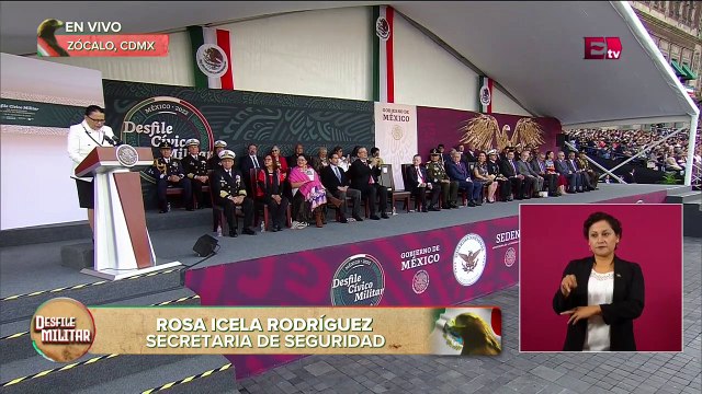 Rosa Icela Rodríguez dirige discurso previo a iniciar el Desfile Militar