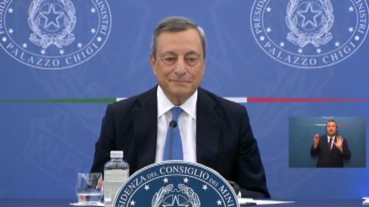 Elezioni, Draghi: "Disponibile a un secondo mandato? No"
