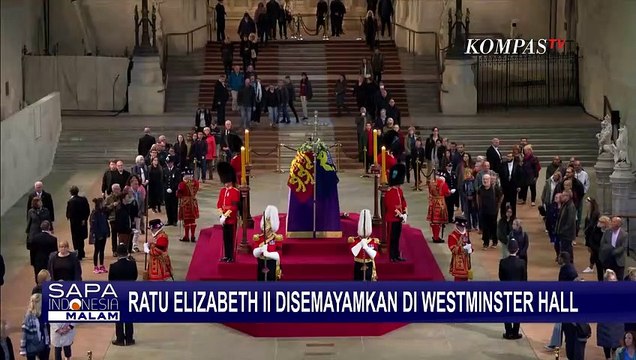 Pangeran William Temui Warga yang Melayat Ratu Elizabeth II di Sandringham House