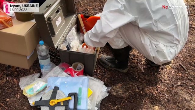 Ukraine : découverte de centaines de corps d'Ukrainiens enterrés sommairement près d'Izioum