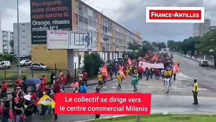 Les manifestants se dirigent vers le centre commercial Milenis