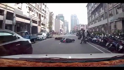 Download Video: 50 - due to arrogance on the highway, the consequences are like this, car, train, plane and motorcycle accidents , akibat arogan di jalan raya , akibatnya begini , kecelakaan mobil , kereta , pesawat dan motor