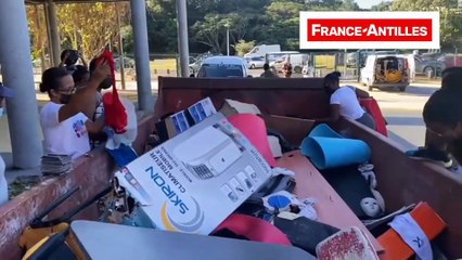 Opération nettoyage au Palais des Sports