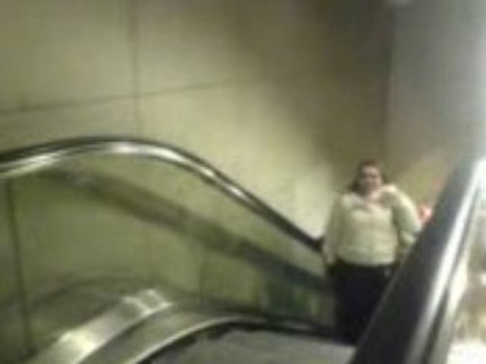 MOV00016