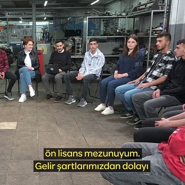 Akşener'in 'fırsatın olsa yurt dışına gider misin' diye sorduğu üniversite öğrencisi: Koşa koşa giderim, burada değer gördüğümü hissetmiyorum!