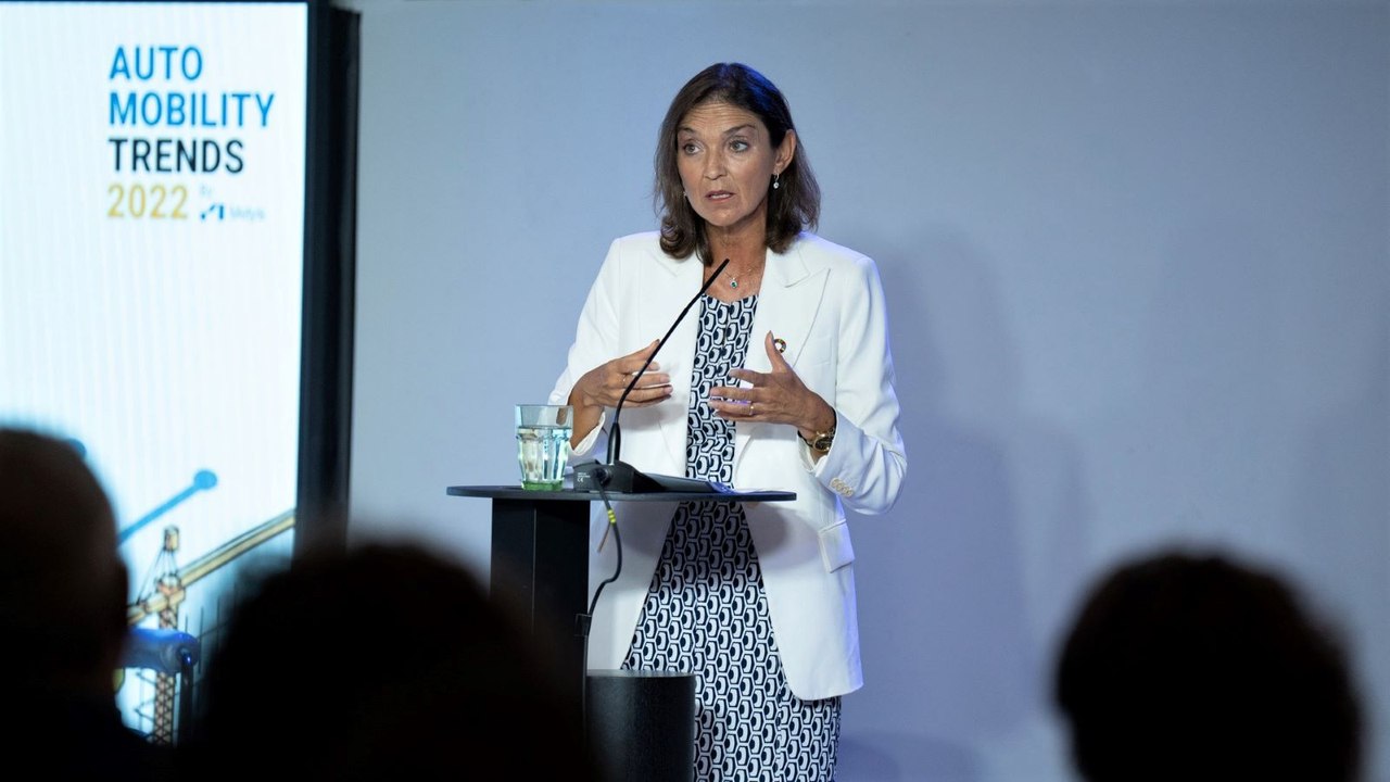 Reyes Maroto en Auto Mobility Trends 2022 by Metyis