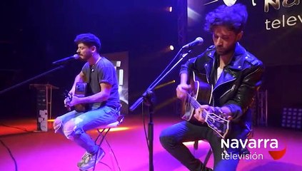 Cepeda canta 'Gentleman' en los V Premios