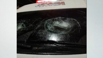 Vandalizan ambulancia y golpean a personal médico en Cartagena