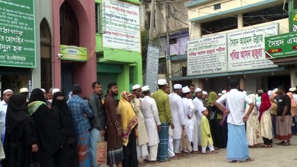 Bangladesh: un mystique affronte les démons grâce à la psychiatrie