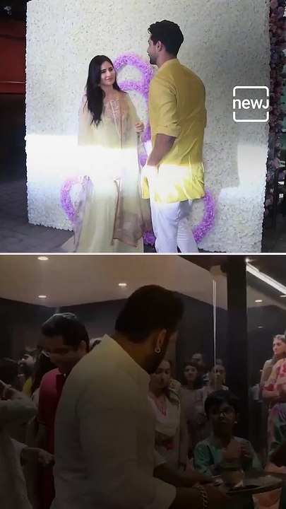 Bollywood Celeb Celebrates Ganpati At Salman Khan's House, Watch