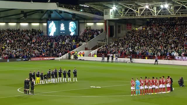 Décès d'Elizabeth II - De retour, la Premier League rend hommage