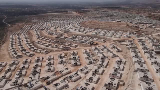 Suriye'de yerinden edilen siviller, Esed rejiminin düzenleyeceği yerel seçim e tepkili