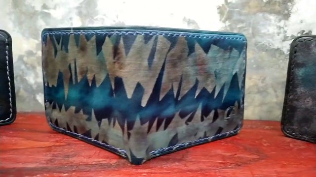 Handmade Leather Wallet Polivestar (Part 2)
