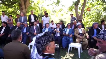 2 gün 2 gece süren düğünde genç çifte 1 kilo altın ile 500 bin lira para takıldı!