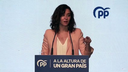 Ayuso: “Ante los hombres blandengues, el partido de la libertad ha venido para estar más fuerte que nunca, de la mano de Feijóo”
