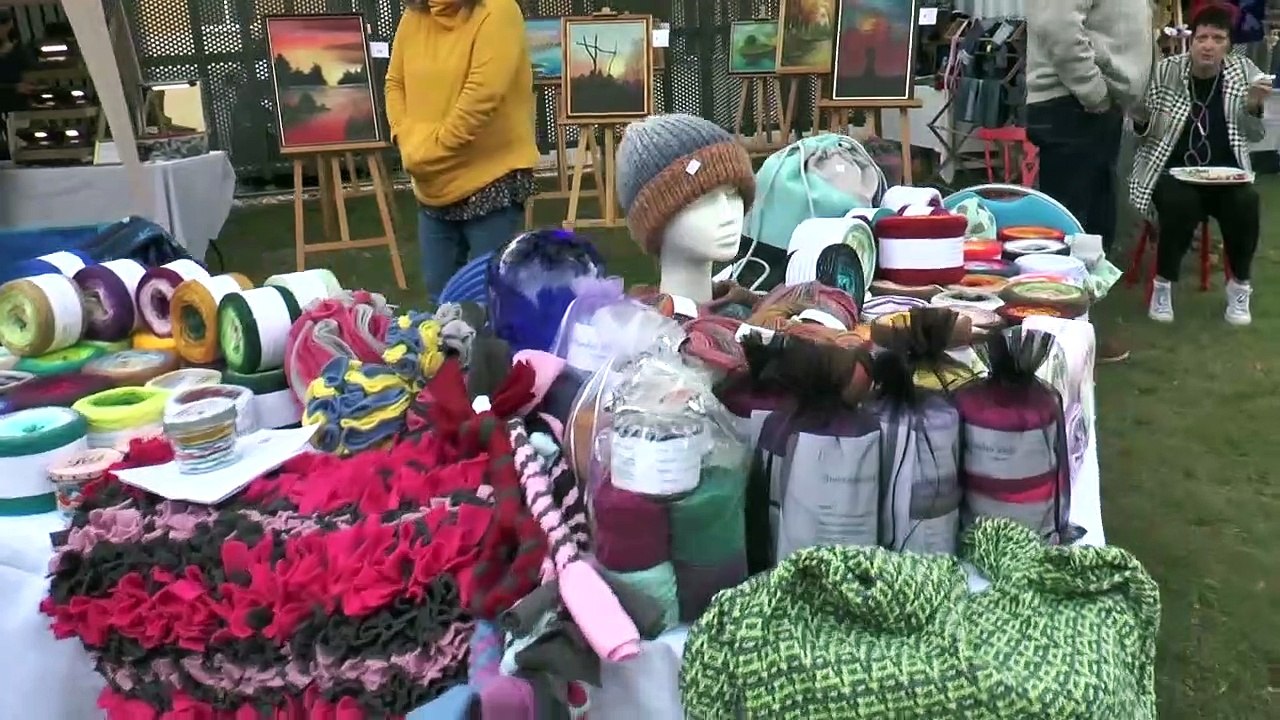 Kunsthandwerk und Kulinarik Markt