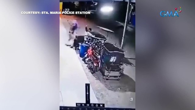 Mall guard, pinalo ng dos-por-dos sa ulo at ninakawan pa ng bag | 24 Oras Weekend