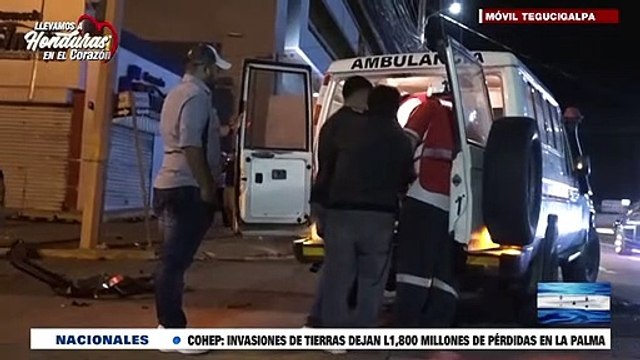 Aparatosa colisión deja enormes pérdidas materiales #MóvilTGU