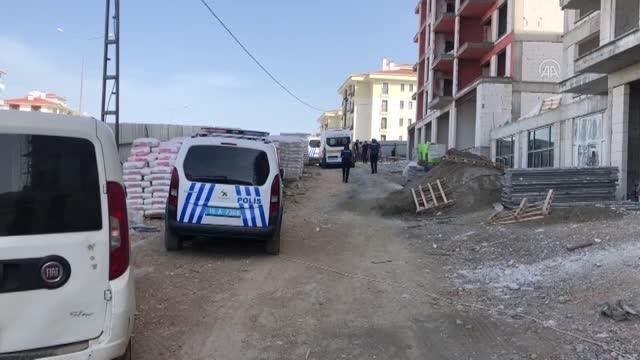 Son dakika haberleri... Beşinci kattan düşen inşaat işçisi öldü