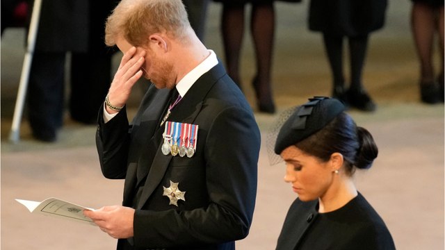 Voici - Funérailles d'Elizabeth II : Harry et Meghan finalement pas invités à la réception au palais de Buckingham