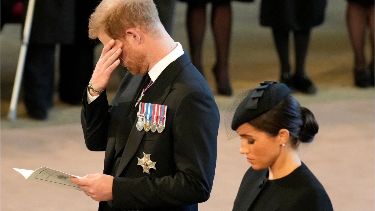 Voici - Funérailles d'Elizabeth II : Harry et Meghan finalement pas invités à la réception au palais de Buckingham