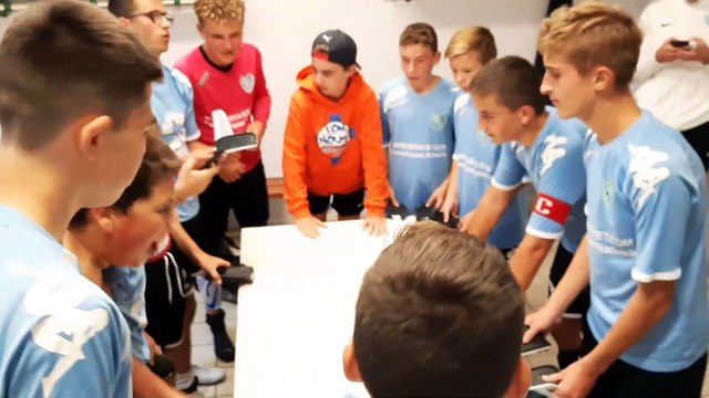 U15 /// LE CHANT DE VICTOIRE FACE AU F.C. GRESILLES (17/09)