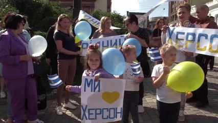 Ukraynalılar Odesa'da 'Herson Şehir Günü' münasebetiyle gösteri düzenledi