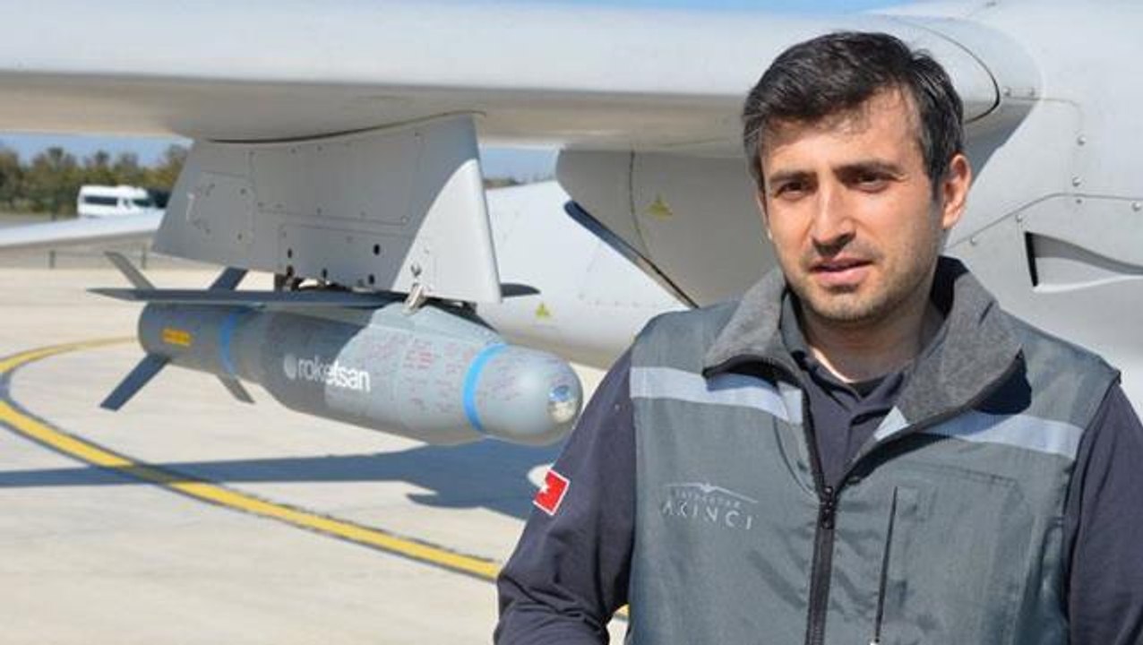 Selçuk Bayraktar, ilk muharip savaş uçağıyla ilgili Türkiye'nin beklediği haberi az önce verdi