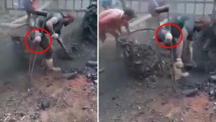 İşçinin nasıl çalıştığını görenler, elleri patlayana kadar alkış tuttu! İzleyen köşeye geçip ağlıyor