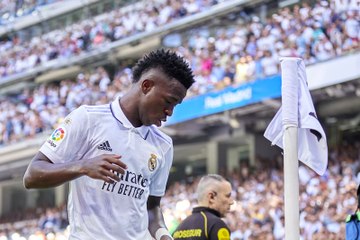 "رقصة" فينيسيوس تثير جدل العنصرية في الدوري الإسباني