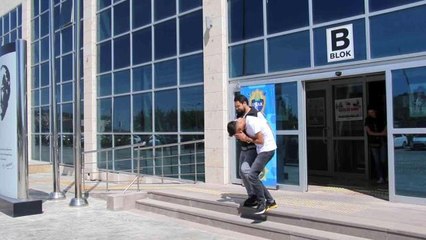 Son dakika haber! 152 gram eroinle yakalanan 2 şüpheli tutuklandı