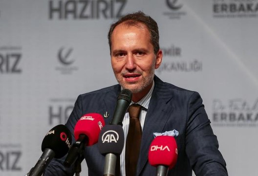 İzmir gündem haberi | Fatih Erbakan, İzmir'de partisinin il kongresine katıldı