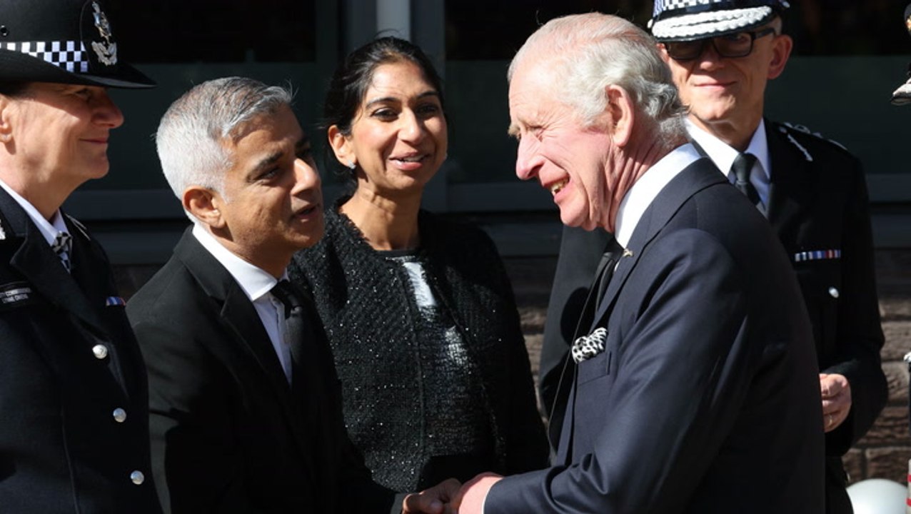 König Charles in Wales: So gut gelaunt haben wir ihn lange nicht gesehen