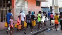 La escasez de agua y la inflación causan graves disturbios en Haití