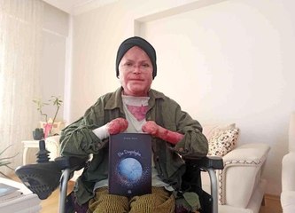 Kelebek hastası Büşra günlüklerini kitap haline getirdi