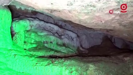 Duyan bu mağaraya akın ediyor