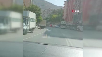 Gümüşhane genel haberi... Gümüşhane'de kimliği olmayan adayı sınava polis yetiştirdi