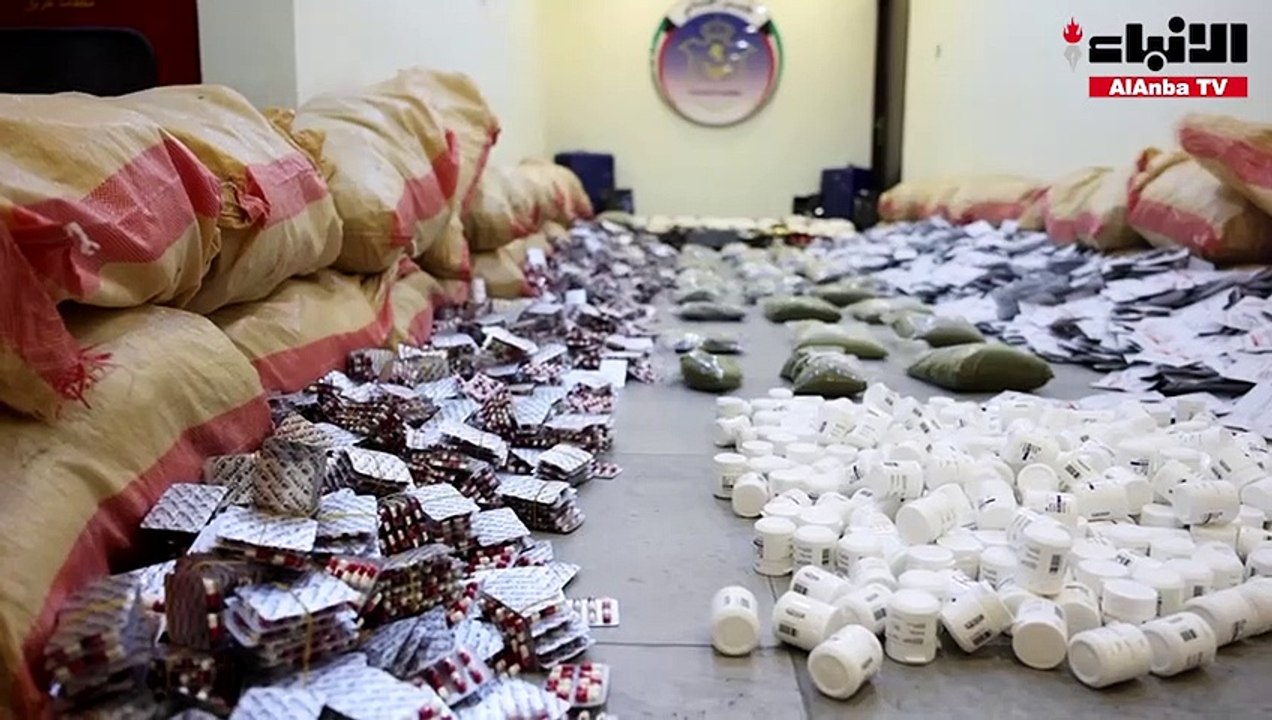 ضبط طن أقراص لاريكا و59 كيلو كيميكال وشبو وحشيش...