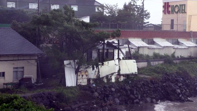 Poderoso tifón Nanmadol alcanza la costa suroeste de Japón