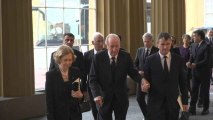 Juan Carlos y Sofía llegan a la recepción por el funeral de Isabel II.