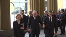 Juan Carlos I y Sofía acuden a la recepción de Carlos III para asistir al funeral de Isabel II