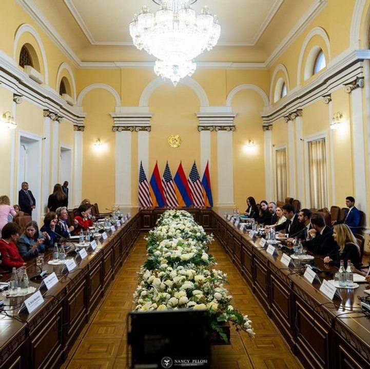 ABD Temsilciler Meclisi Başkanı Pelosi: "Dağlık Karabağ sorununda ve diğer tüm konularda Ermenistan'ın yanında olduk"