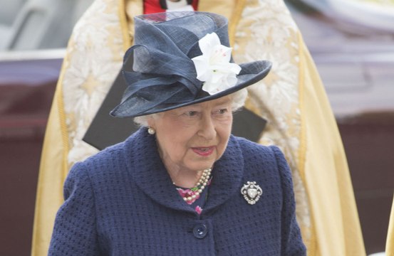 Mourners start taking seats at Westminster Abbey ahead of Queen Elizabeth's funeral