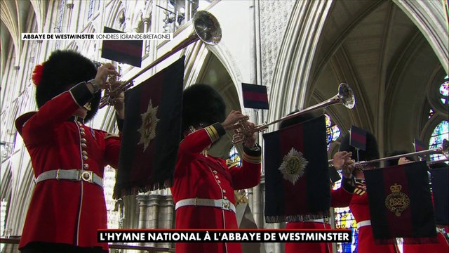 L'hymne national chanté aux funérailles de la reine Elizabeth II